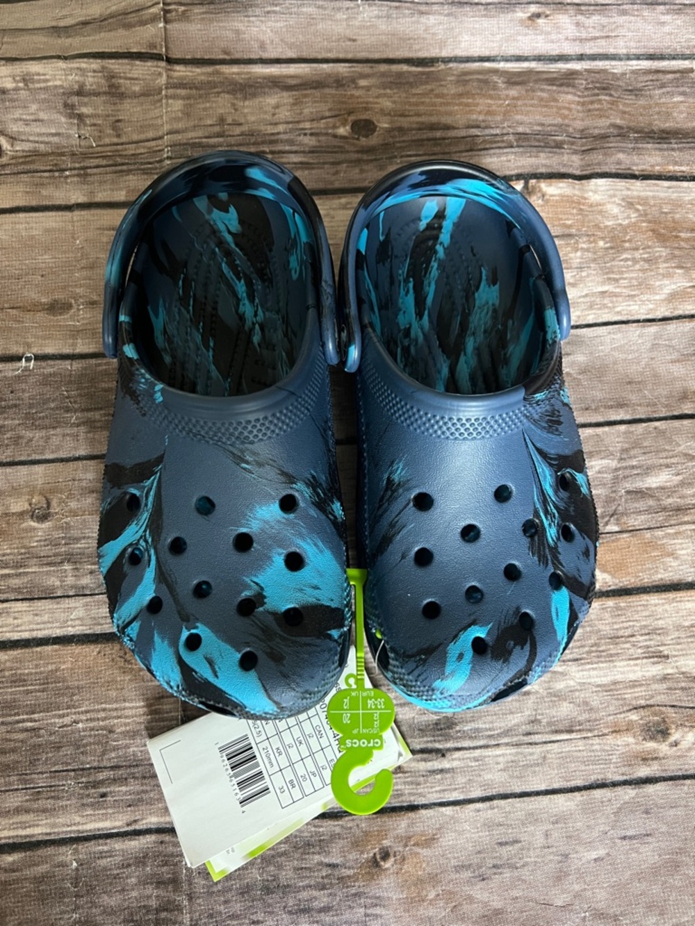 NEW CROCS Kids Size J2 Marble Blue